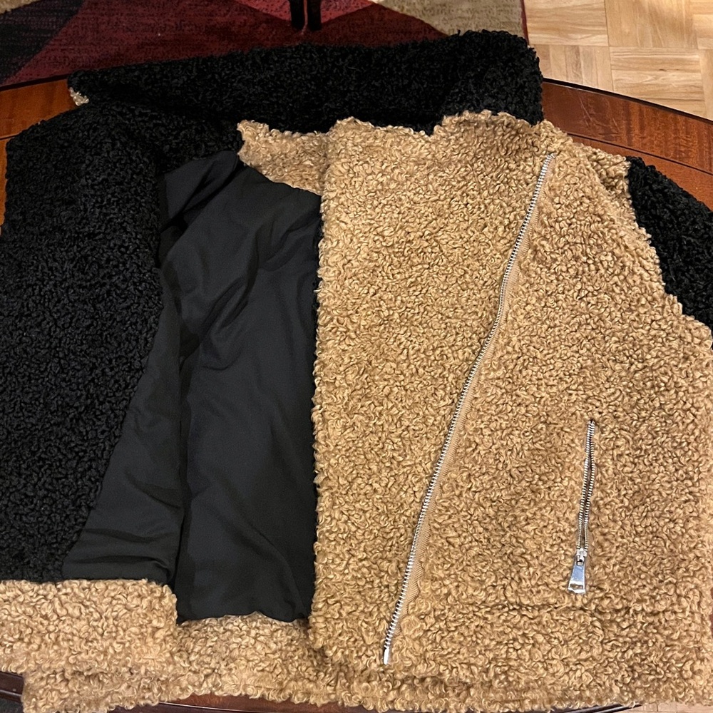Nine West Sherpa bomber jacket in tan & black w/ asymmetrical zipper. XL - Picture 12 of 13